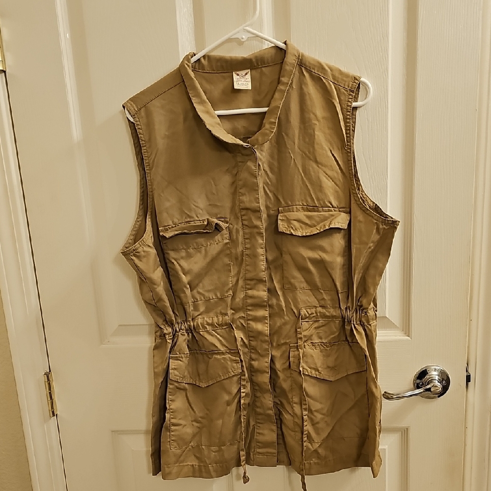 Women's Sleeveless Faded Glory Top